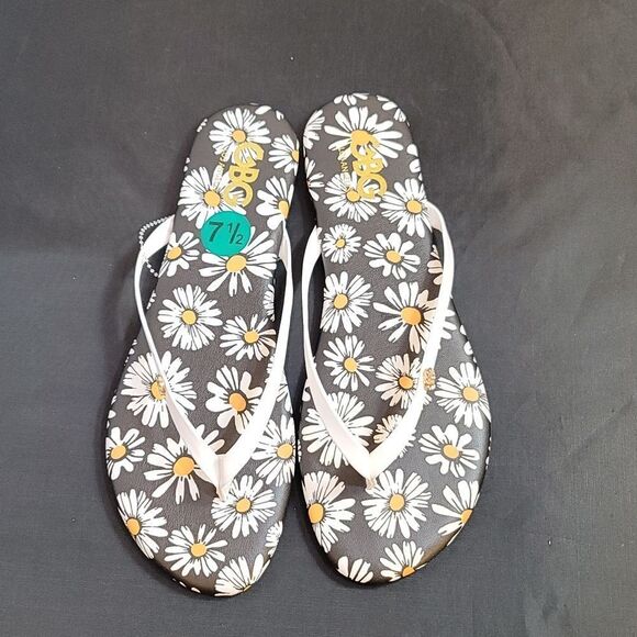 BRAND NEW G BY GCB DAISY'S THONG FLIP FLOPS SANDAL - Picture 2 of 11